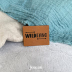 Kunstlederlabel «Wildfang» zum Annähen – in der Schweiz lasergraviert
