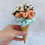 Secret Pocket Scrunchie
