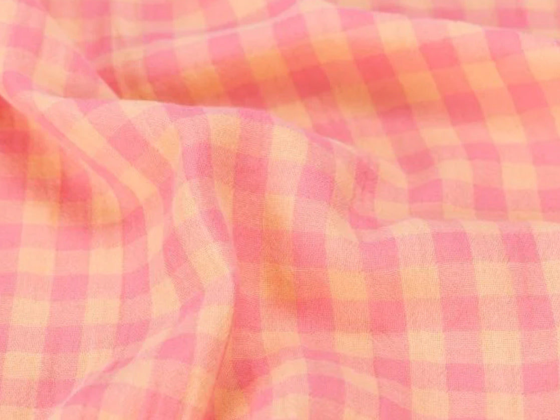 apricot-rosa kariert
